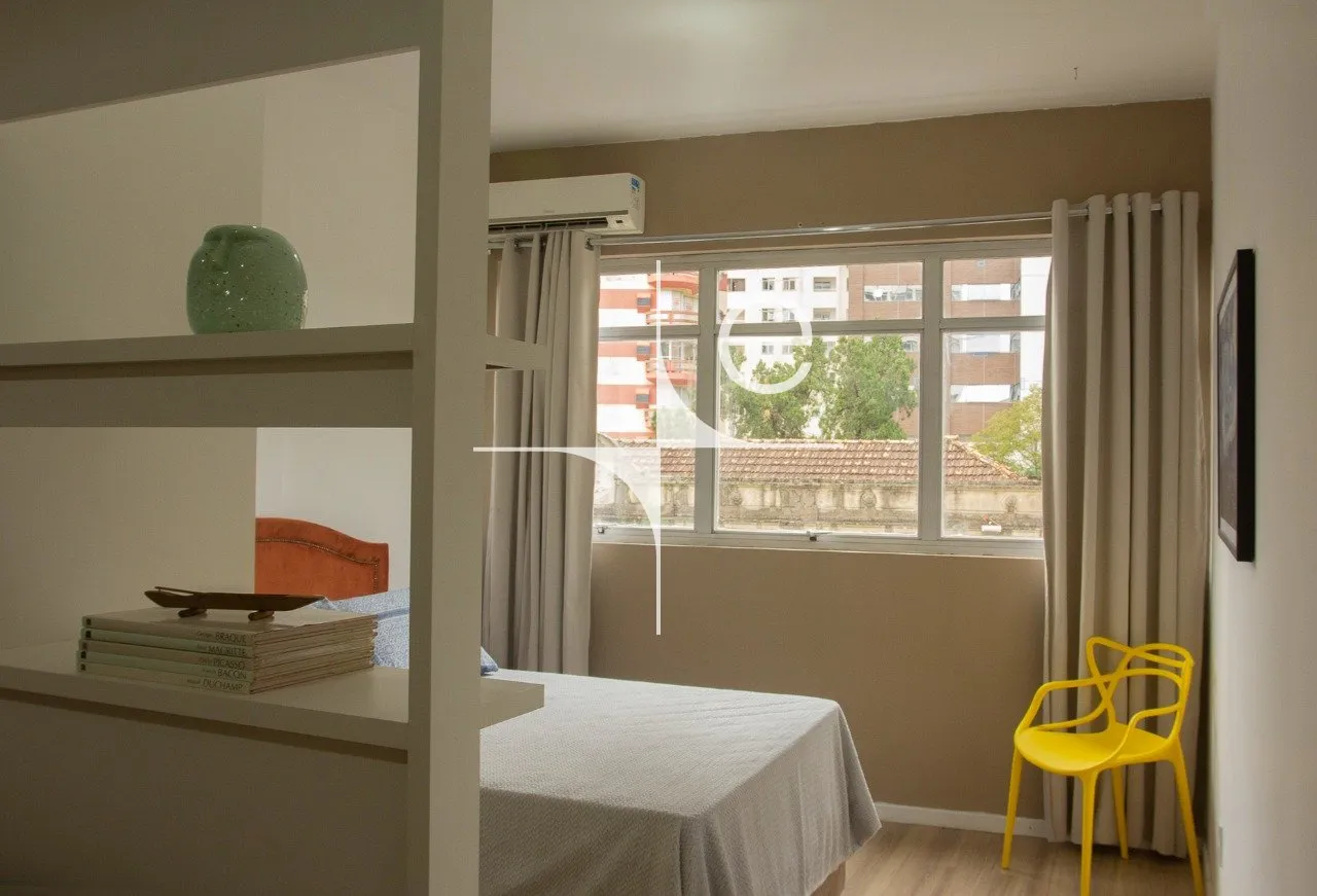 One-bedroom apartment with a home office in Florianópolis — photo 3