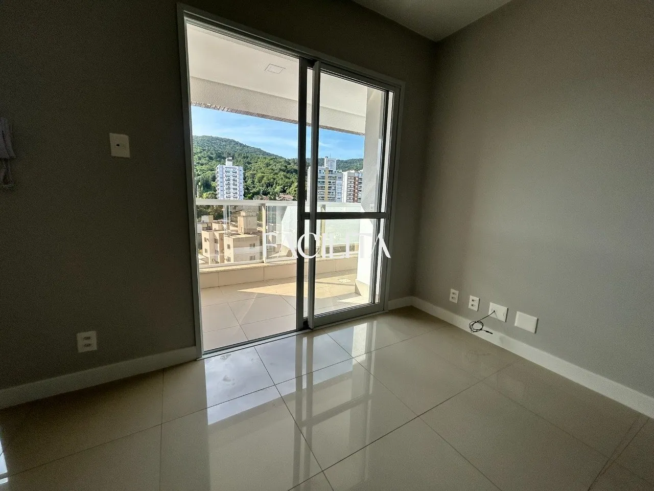 Furnished 2-bedroom apartment with balcony grill and 76 m² — photo 19