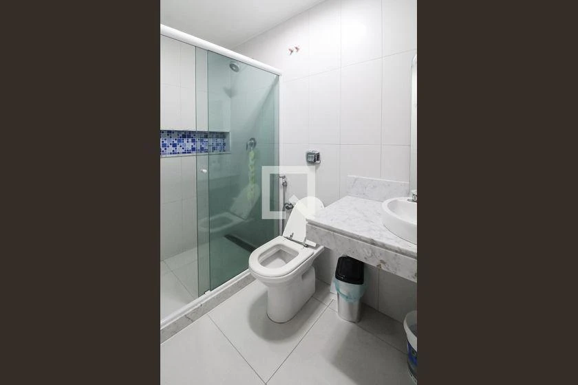 Rental house with 4 en-suite bedrooms and 606 m² — photo 39