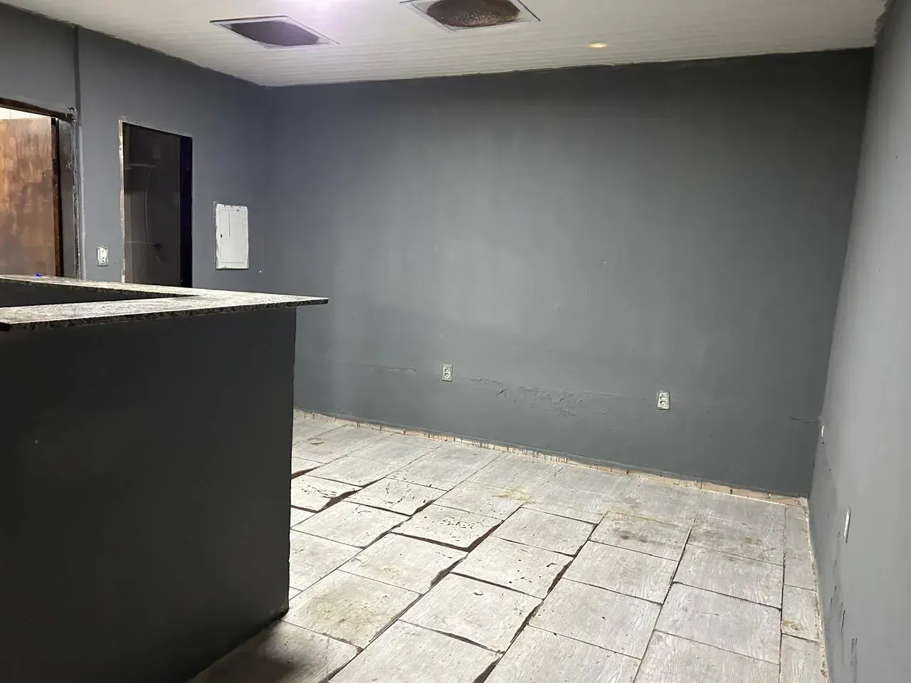 Немеблированный дом 230 м² с 3 спальнями и отдельной кухней — photo 11