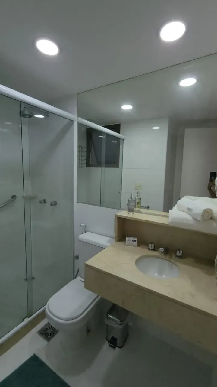 Apartamento mobiliado de 1 quarto com box de vidro — photo 6