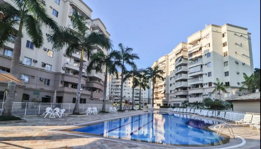 2-bedroom apartment in a building with a pool — photo 22