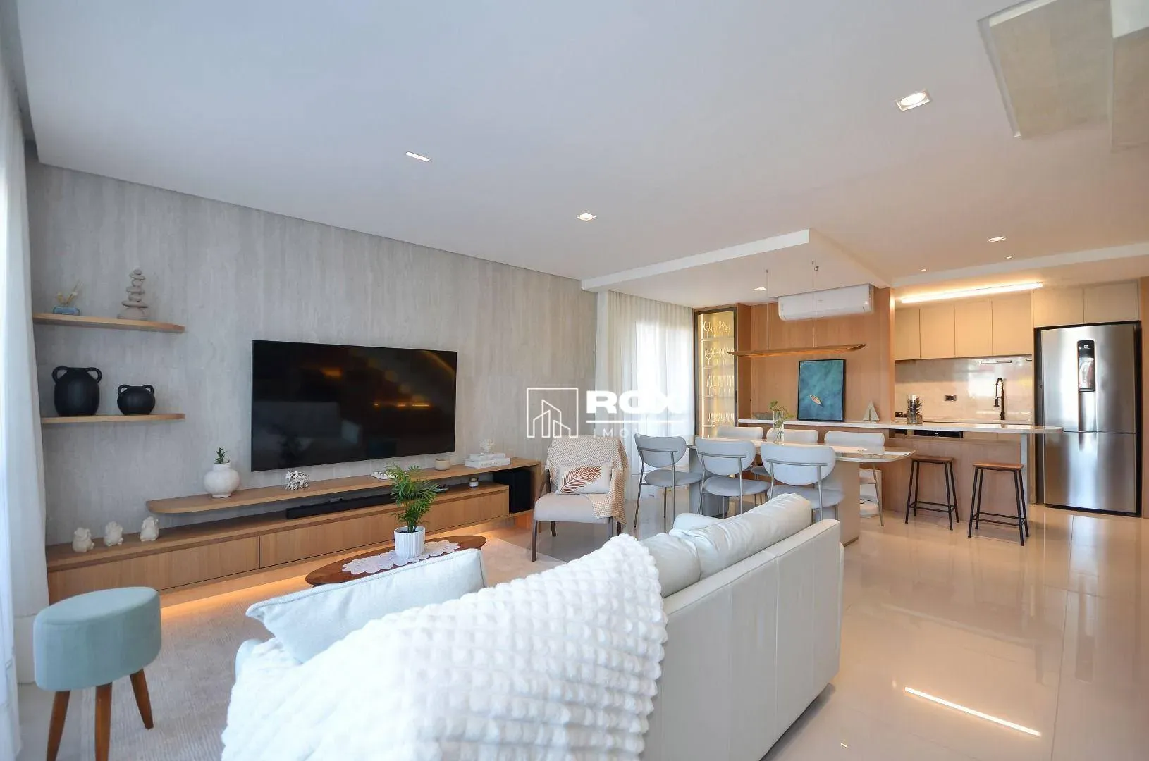 Furnished apartment with 3 bedrooms and private BBQ — photo 16