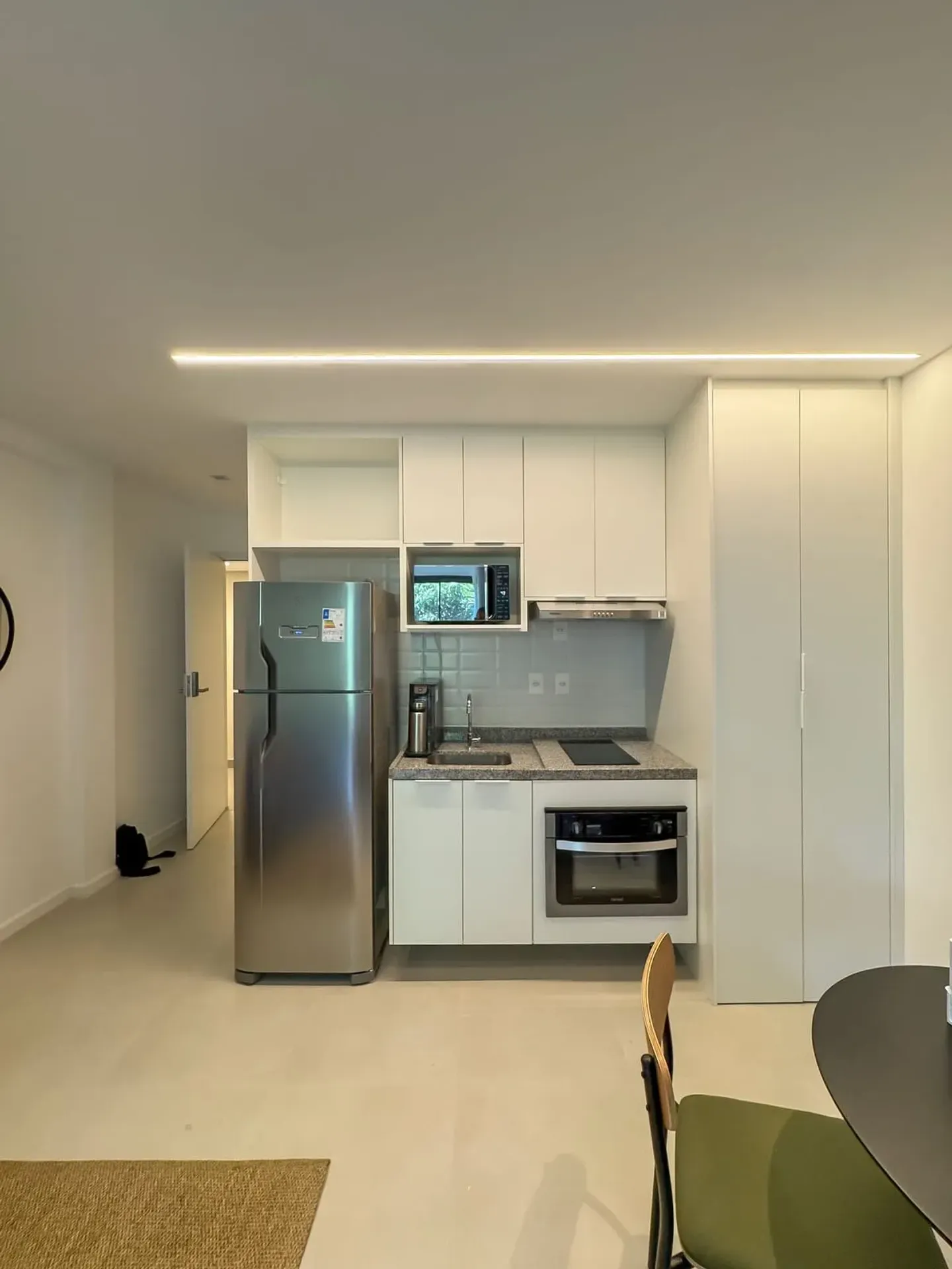 Furnished apartment, 35 m², with a home office — photo 46