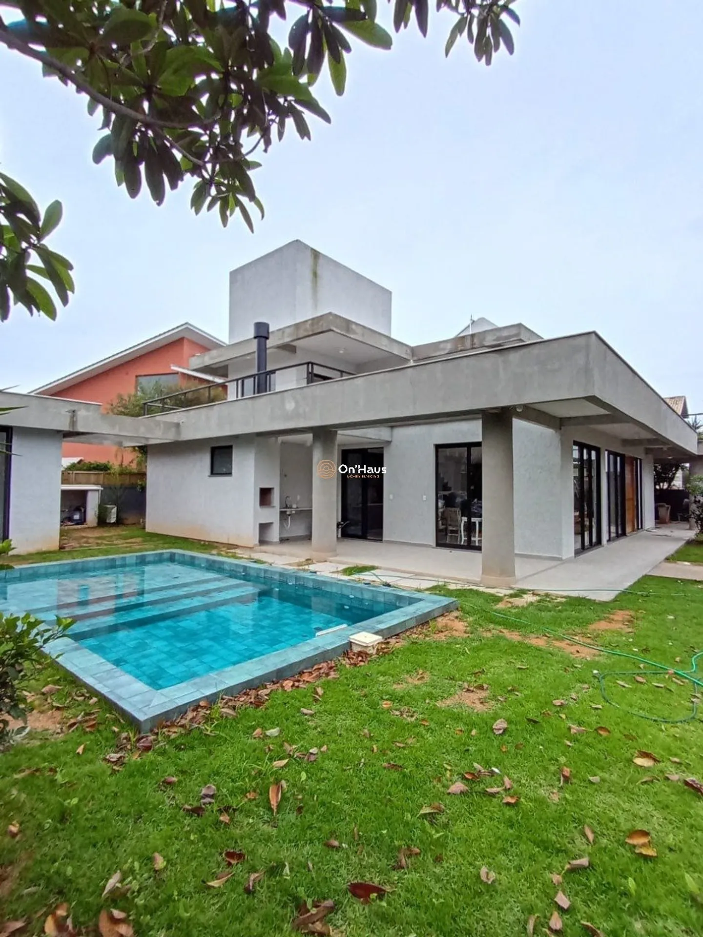 Rental house with 6 en-suite bedrooms and 513 m² — photo 24