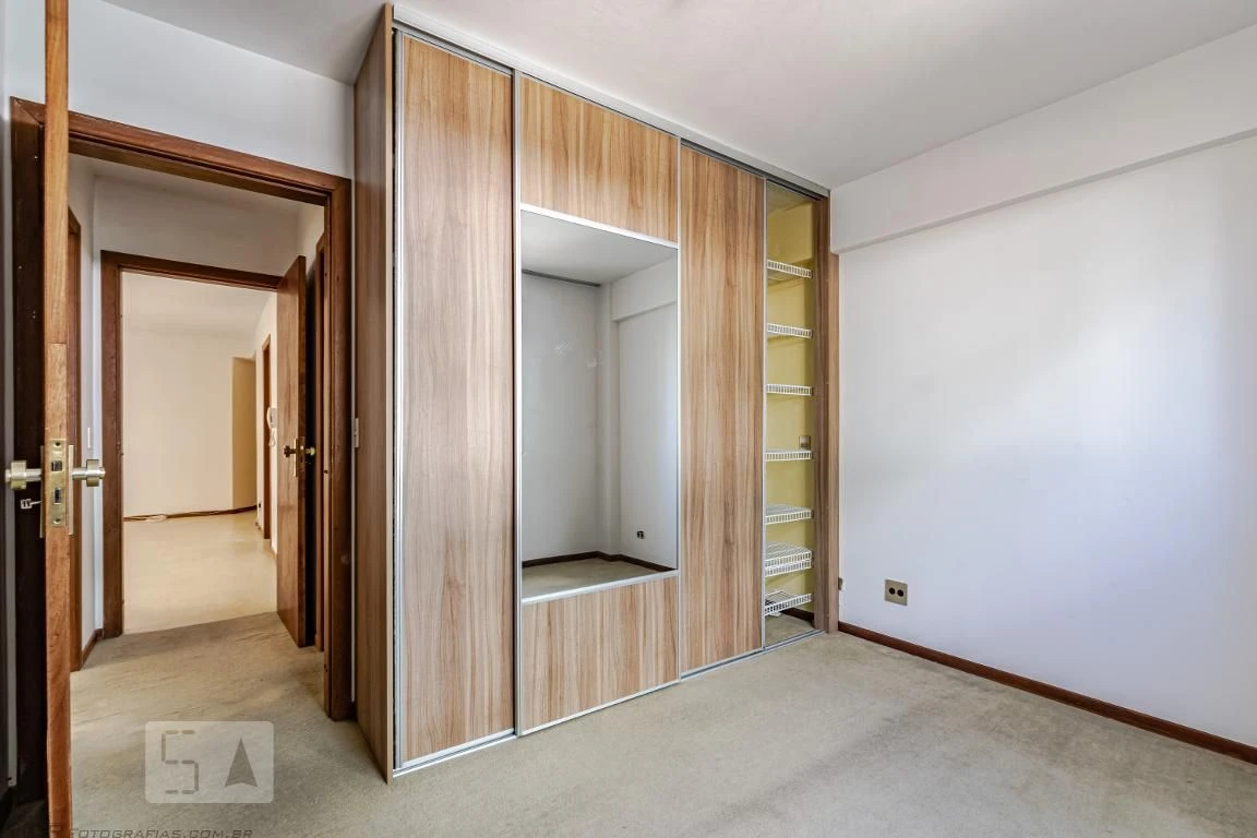Квартира: 2 спальни, 1 со своей ванной, 76 м², Куритиба — photo 6