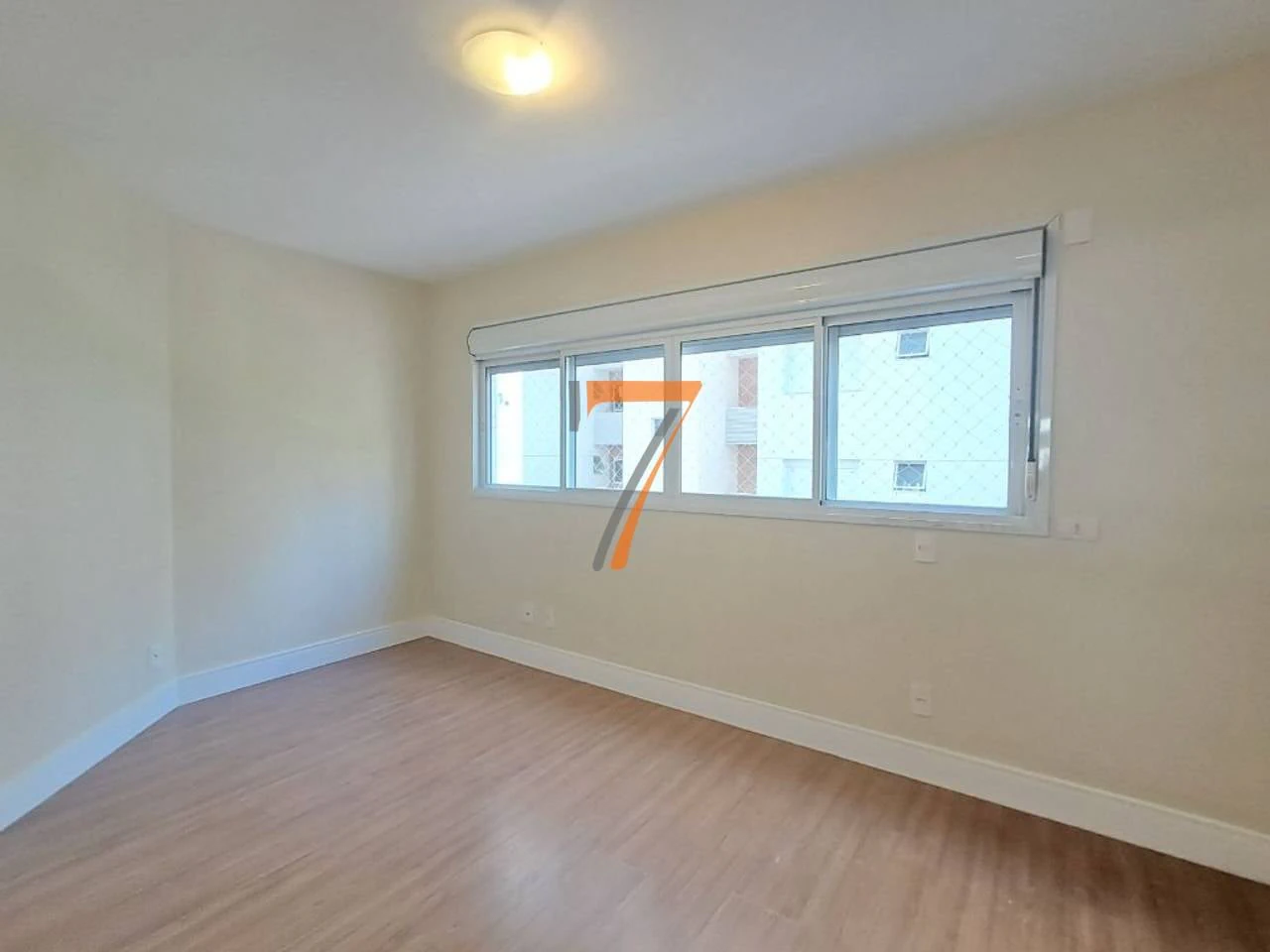 Apartamento de 4 dormitorios con 253 m² y 3 plazas — photo 9
