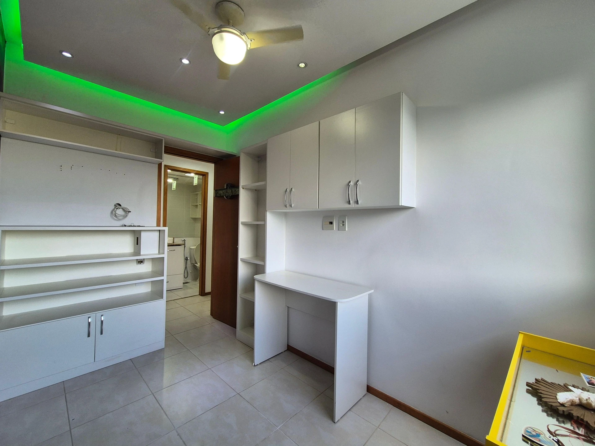 Apartment, 133 m², with a glass-enclosed balcony — photo 21