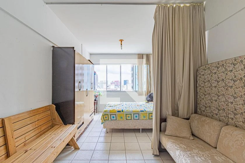 Apartamento de 1 dormitorio con suelos de cerámica — photo 2