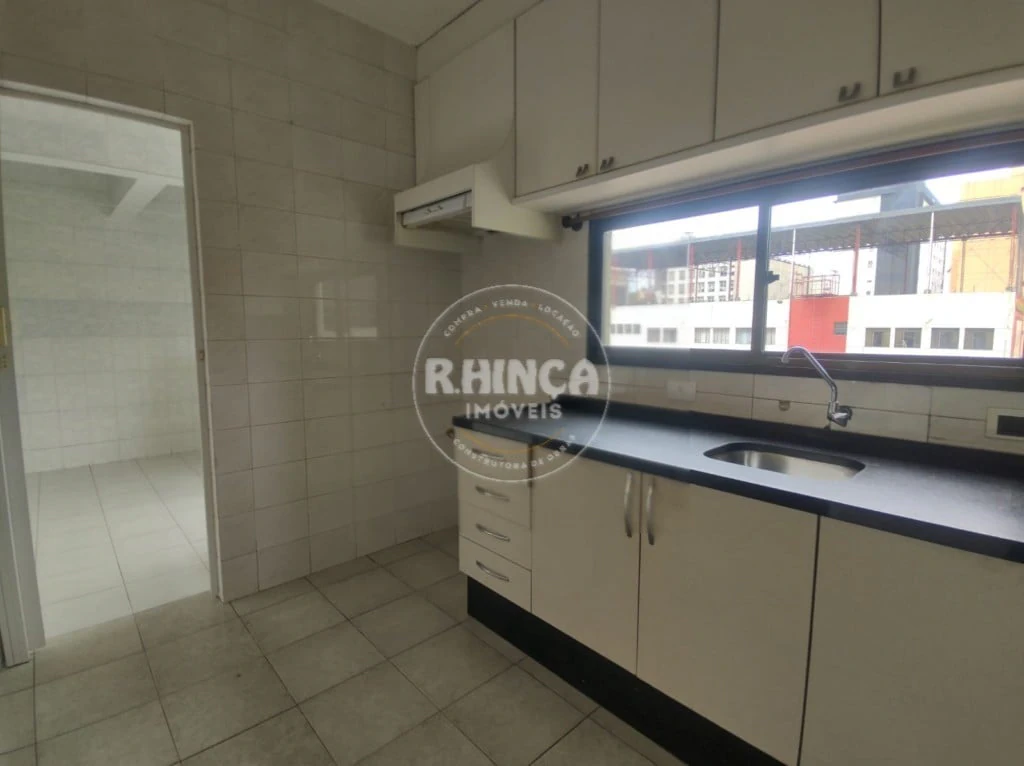 Apartamento com piso de madeira ou laminado, Centro — photo 5