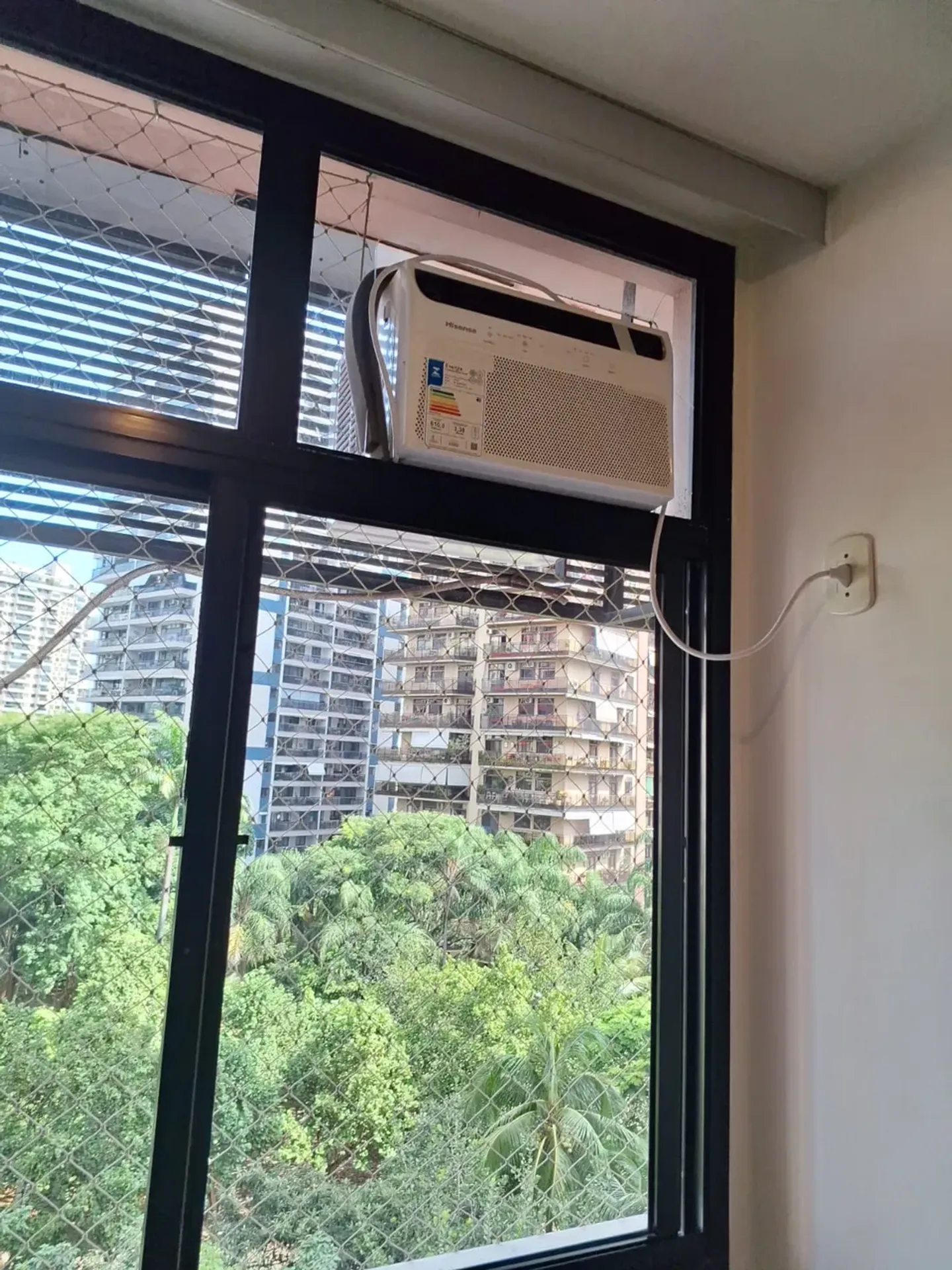 2-bedroom apartment with a grill on the balcony — photo 23