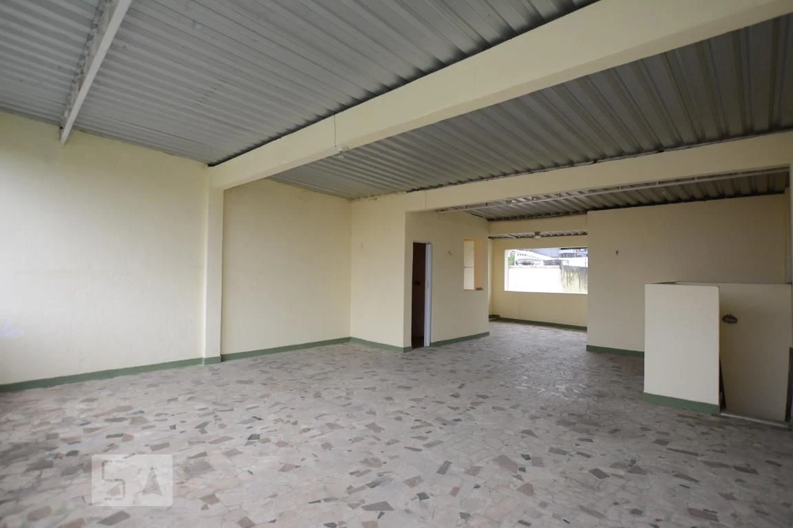 3-bedroom apartment with a glass-enclosed balcony — photo 60