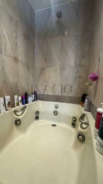 Apartamento mobiliado com 4 quartos e 2 banheiros — photo 11