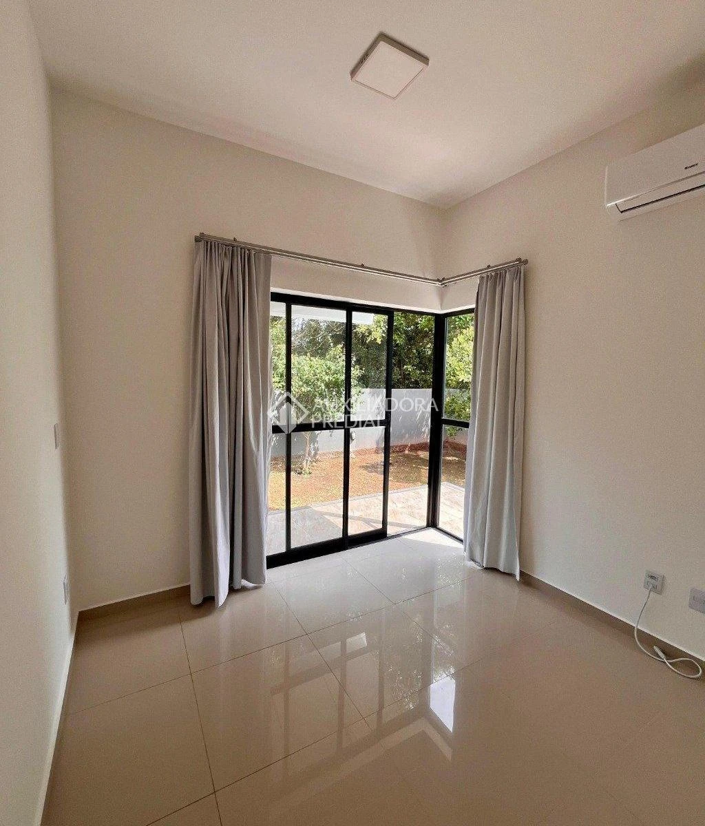 Mountain view in a 2-bedroom apartment, 80 m² — photo 18