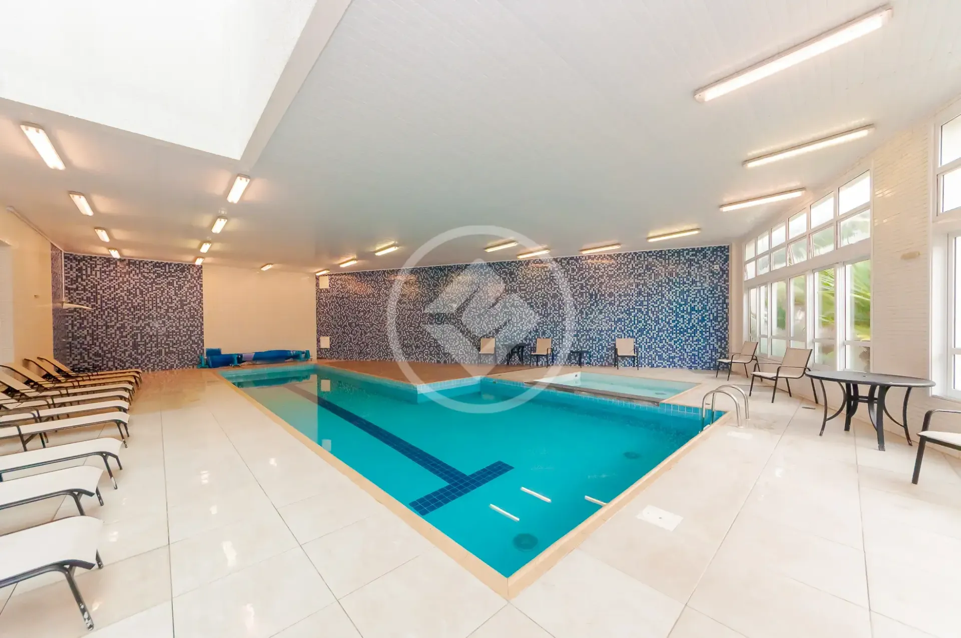 Furnished 3-bedroom apartment with 1 en-suite — photo 35