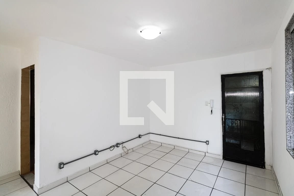 3-bedroom apartment with a separate gas-stove kitchen — photo 38