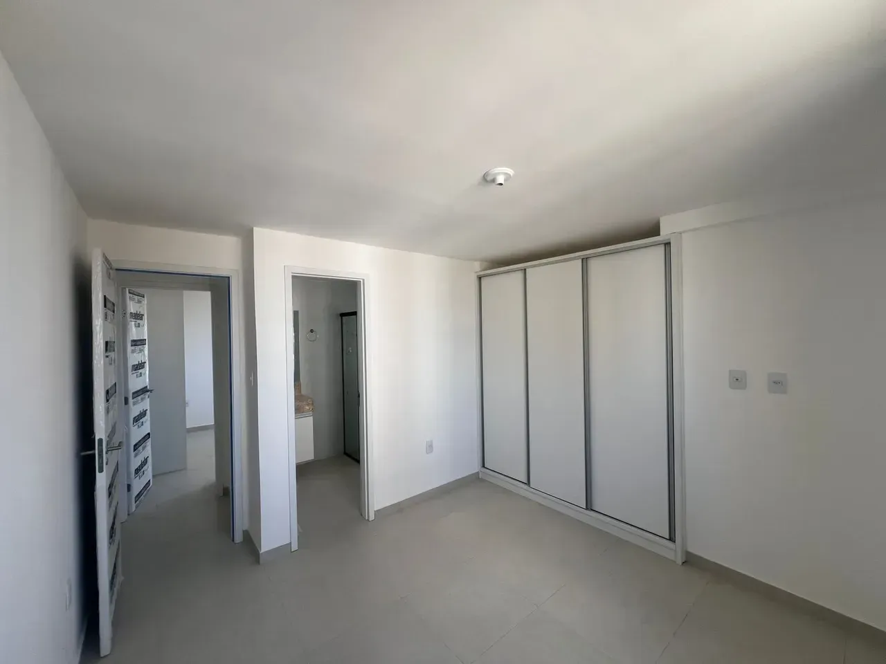 3-bedroom apartment with balcony and private BBQ — photo 3