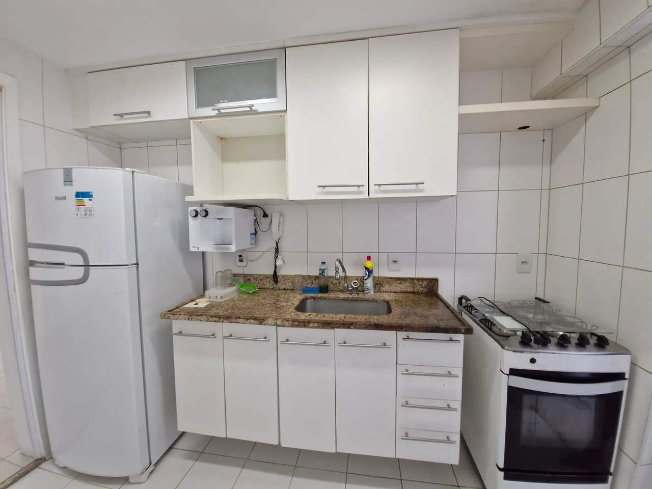 Apartamento para alugar com 2 quartos e 2 banheiros — photo 2