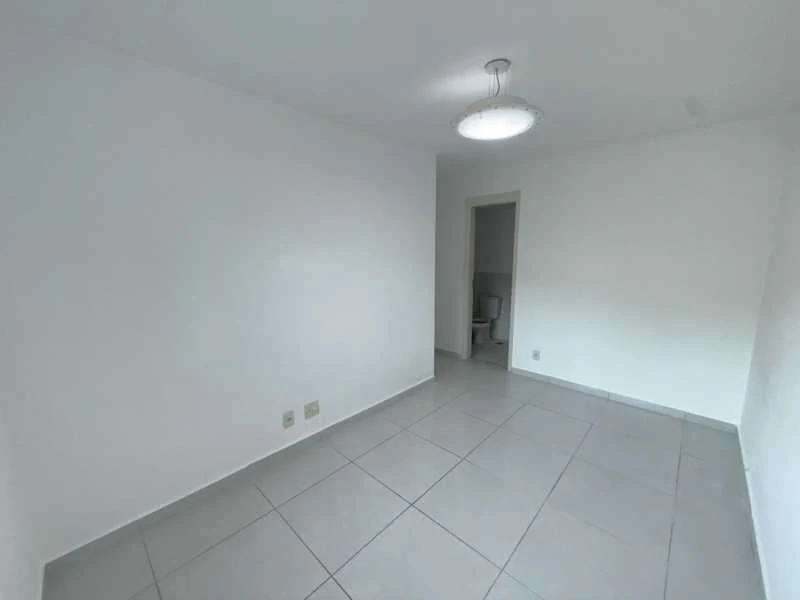 3-bedroom apartment with balcony and 67 m² — photo 3