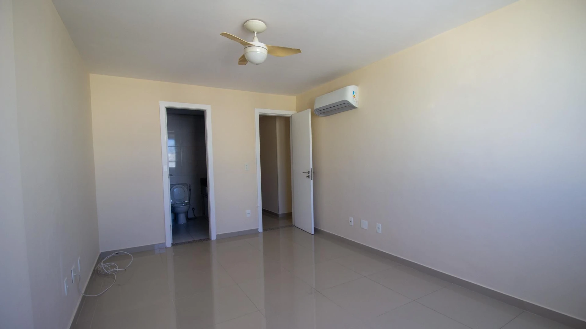 Apartamento com 3 suítes e 4 banheiros com varanda — photo 23