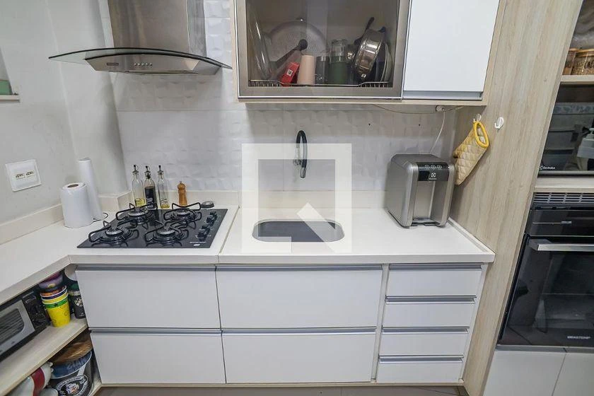 1-bedroom apartment with an open-plan gas kitchen — photo 35