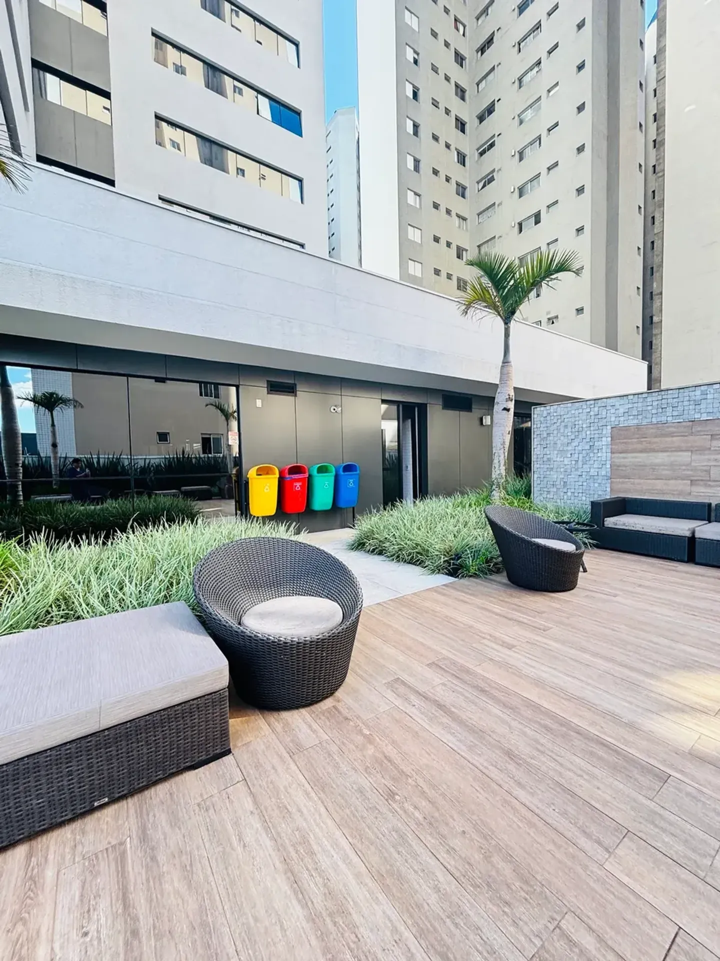 Apartamento mobiliado com 1 dormitório e 1 banheiro — photo 39