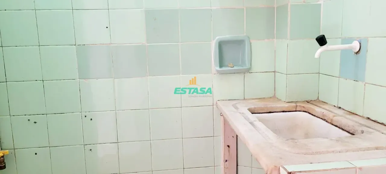 1-bedroom apartment with an electric shower — photo 7