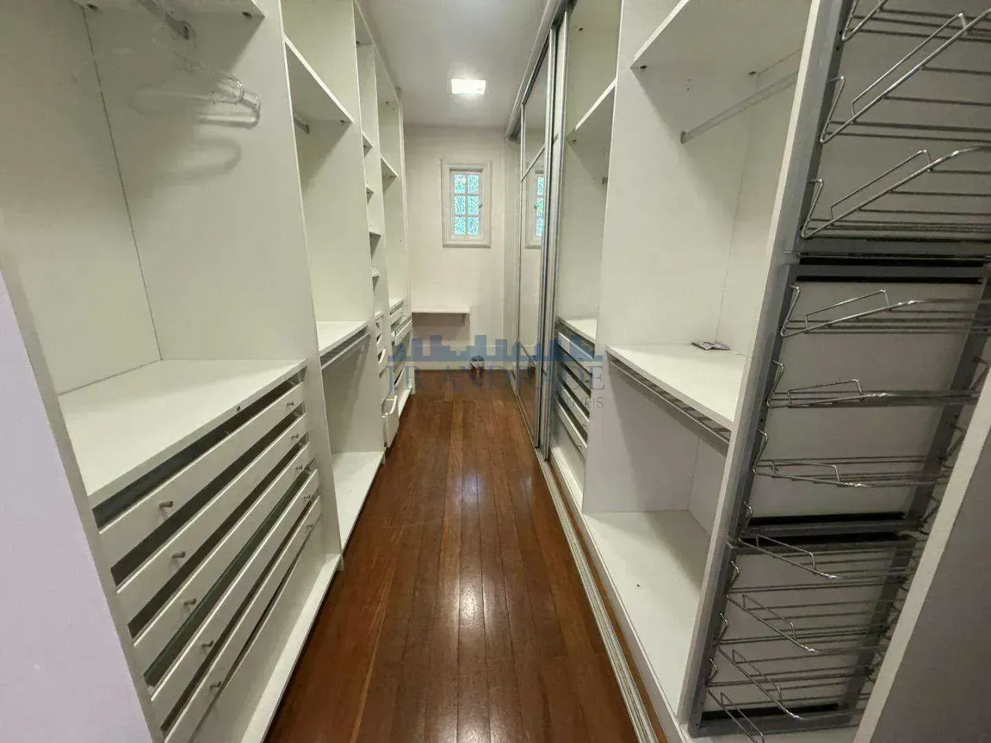Casa 750 m² com 6 quartos e 10 vagas em condomínio — photo 37