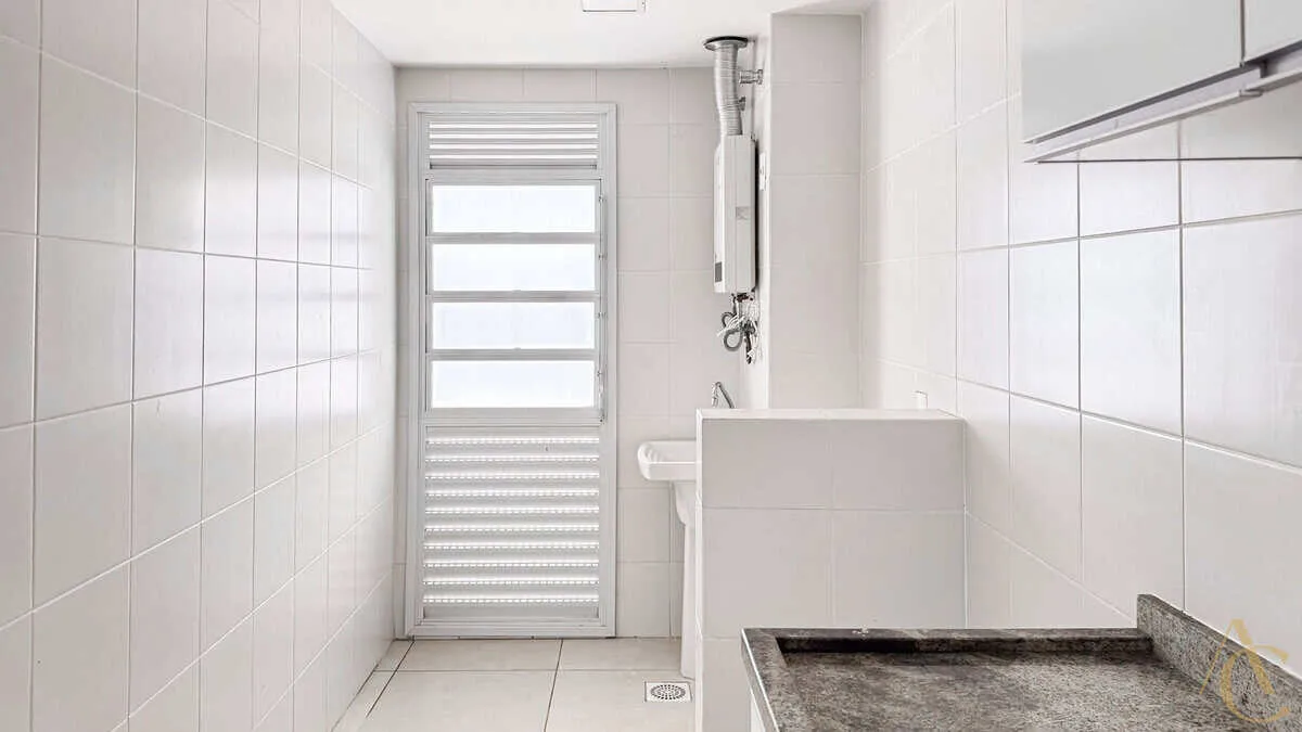 Rental apartment with 2 en-suite bedrooms and 243 m² — photo 26