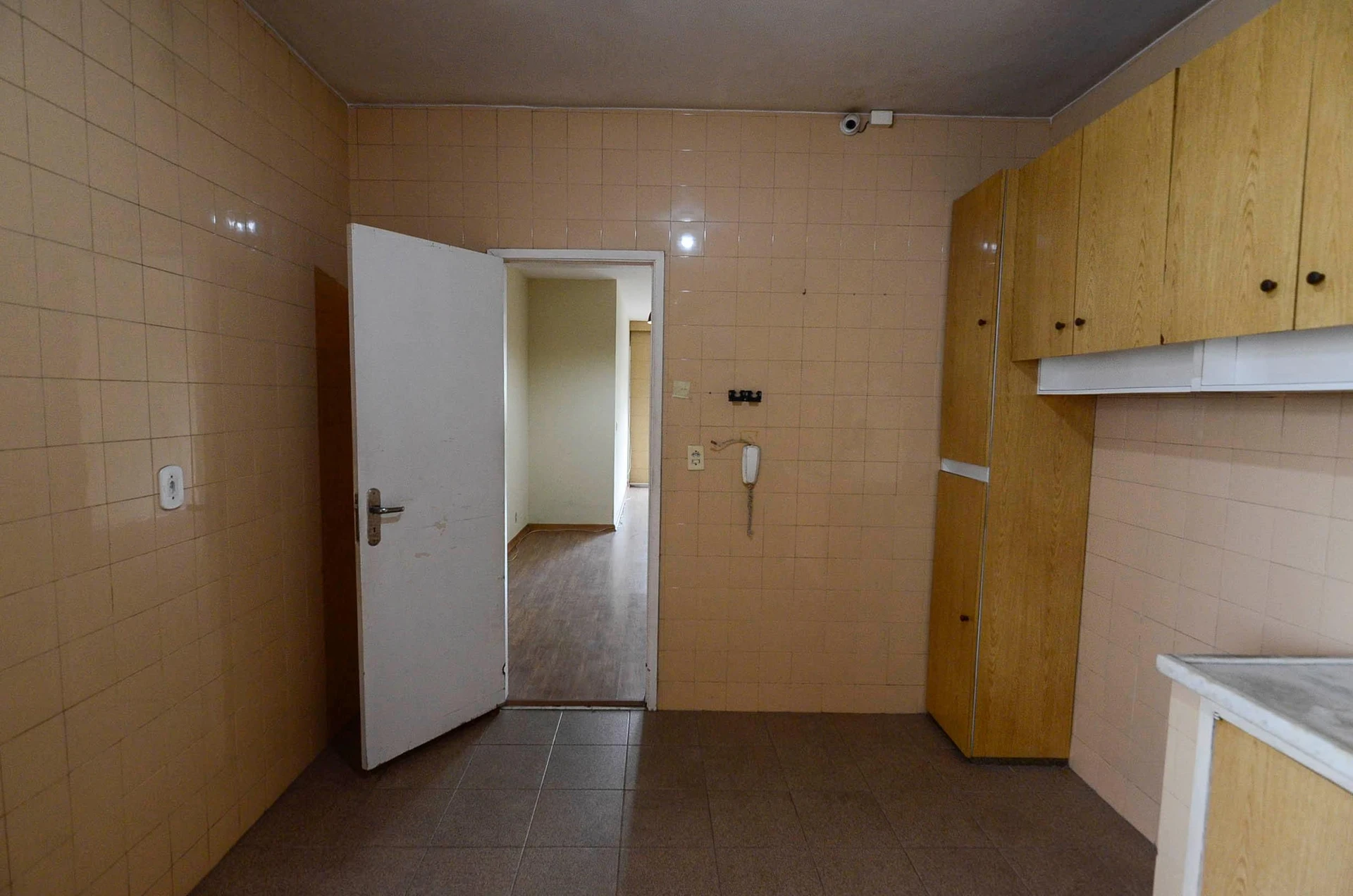 Apartamento para alugar com 4 quartos, 1 suíte e varanda — photo 51