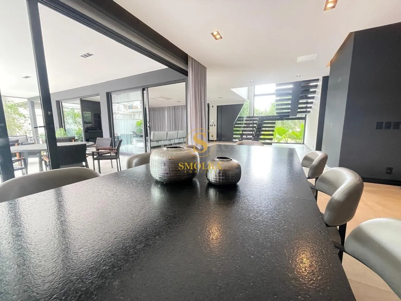 Меблированный дом 645 м² с 5 спальнями и 7 санузлами — photo 45