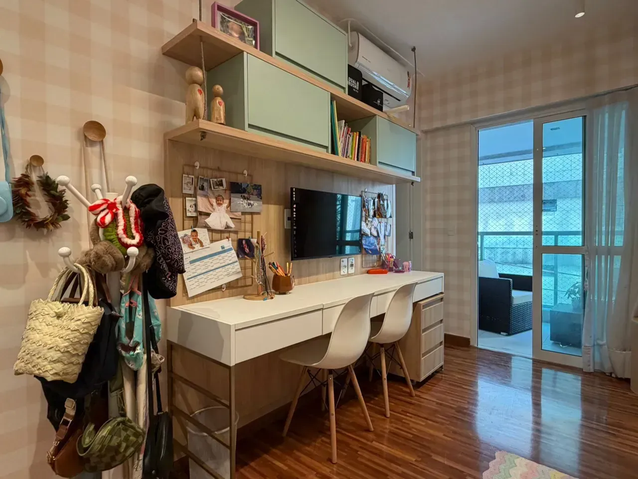 Apartamento com 3 quartos, 3 banheiros e varanda fechada — photo 14