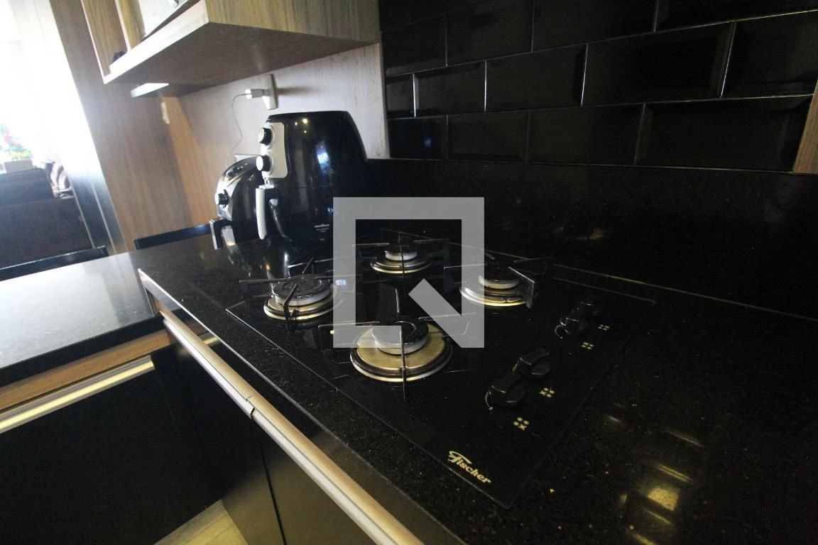 Furnished house with 4 en-suite bedrooms and private garden — photo 65