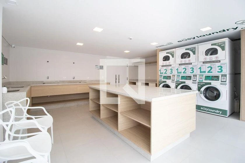 Furnished studio, 20 m², with a home office — photo 30