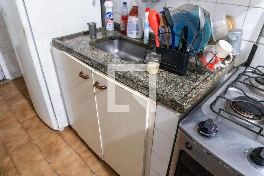 Furnished 2-bedroom apartment with 50 m² and parking — photo 33