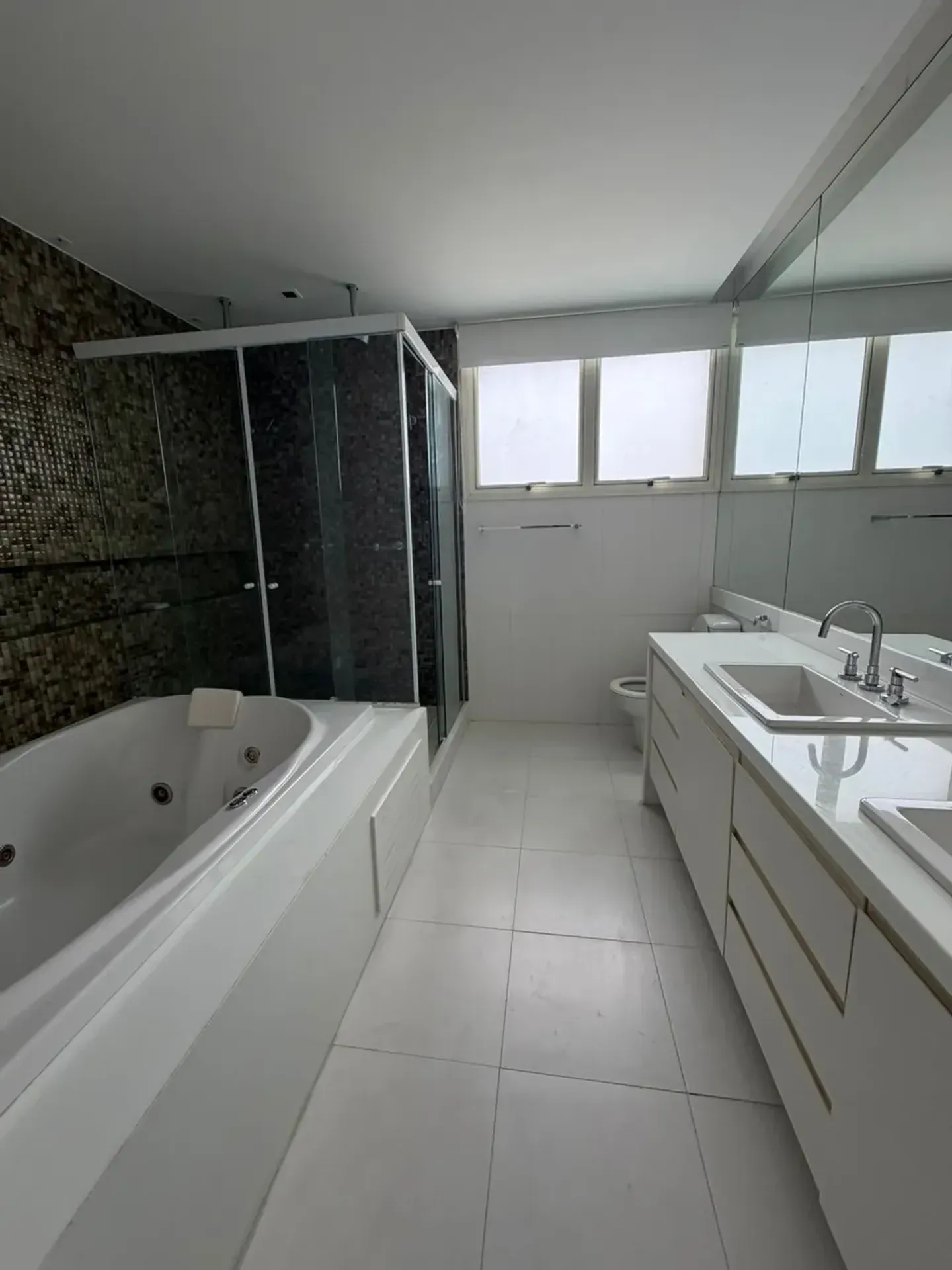 Duplex de 300 m² com 5 quartos e 5 banheiros — photo 30