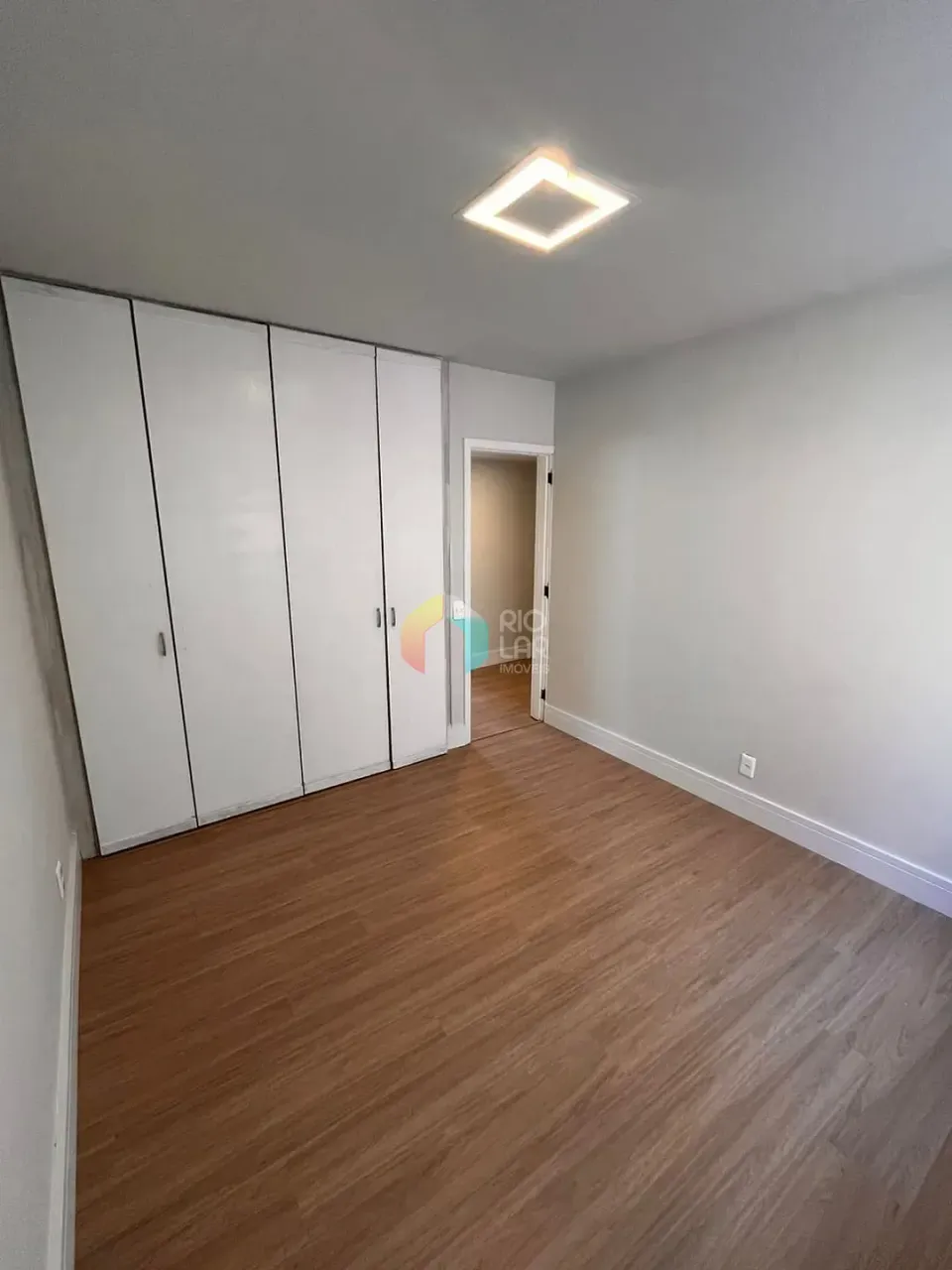 Rental apartment with 4 bedrooms and 3 bathrooms — photo 12