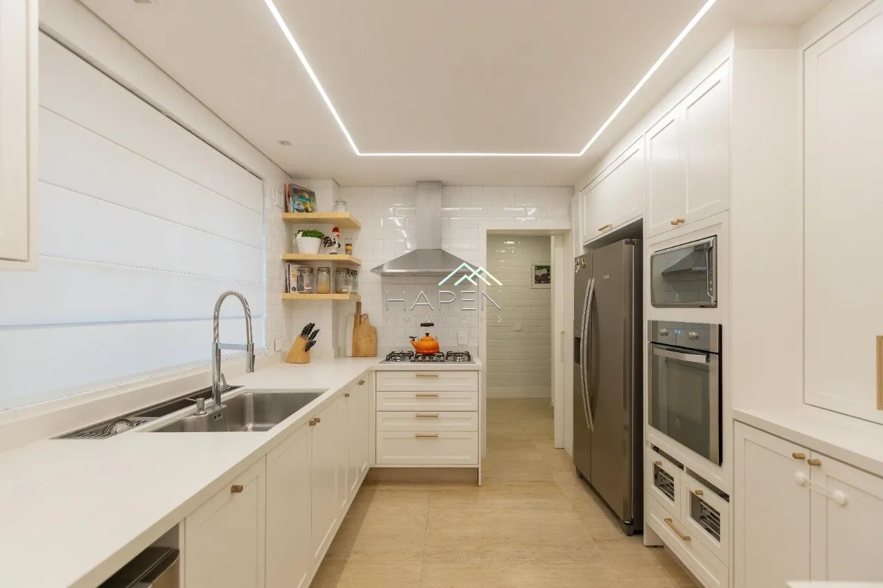 Квартира 215 м² с 3 спальнями-сюитами и 5 ванными — photo 15