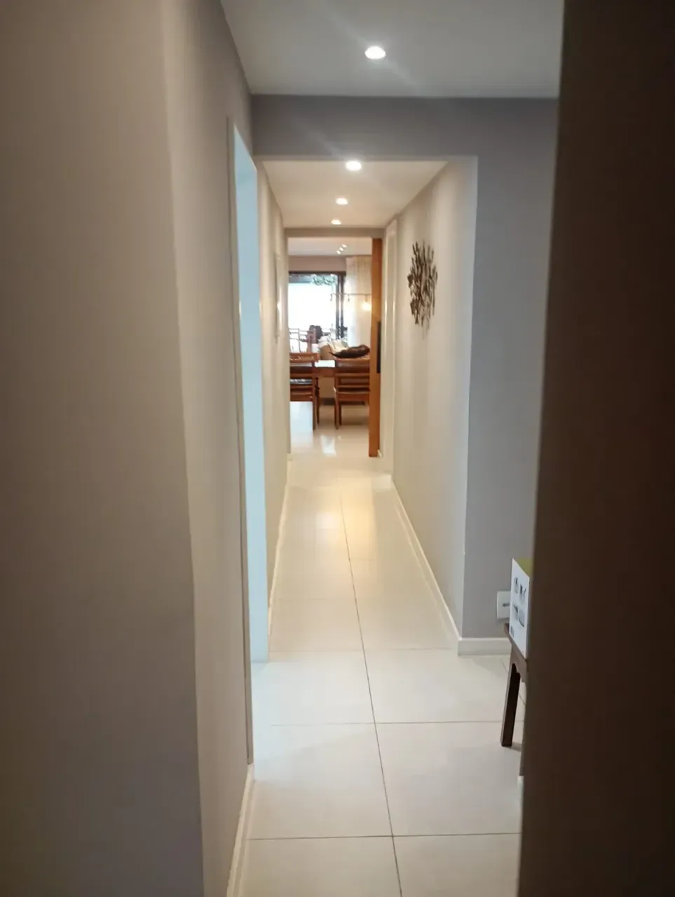 Furnished apartment with 3 bedrooms and 4 bathrooms — photo 5