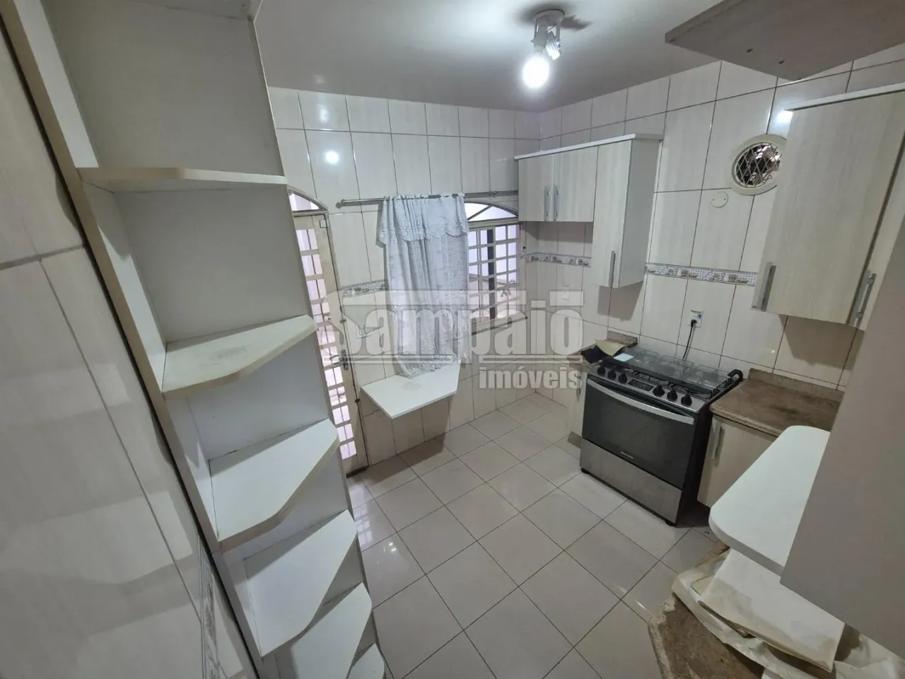 Балкон з грилем та 2 спальні: будинок 139 м² — photo 4