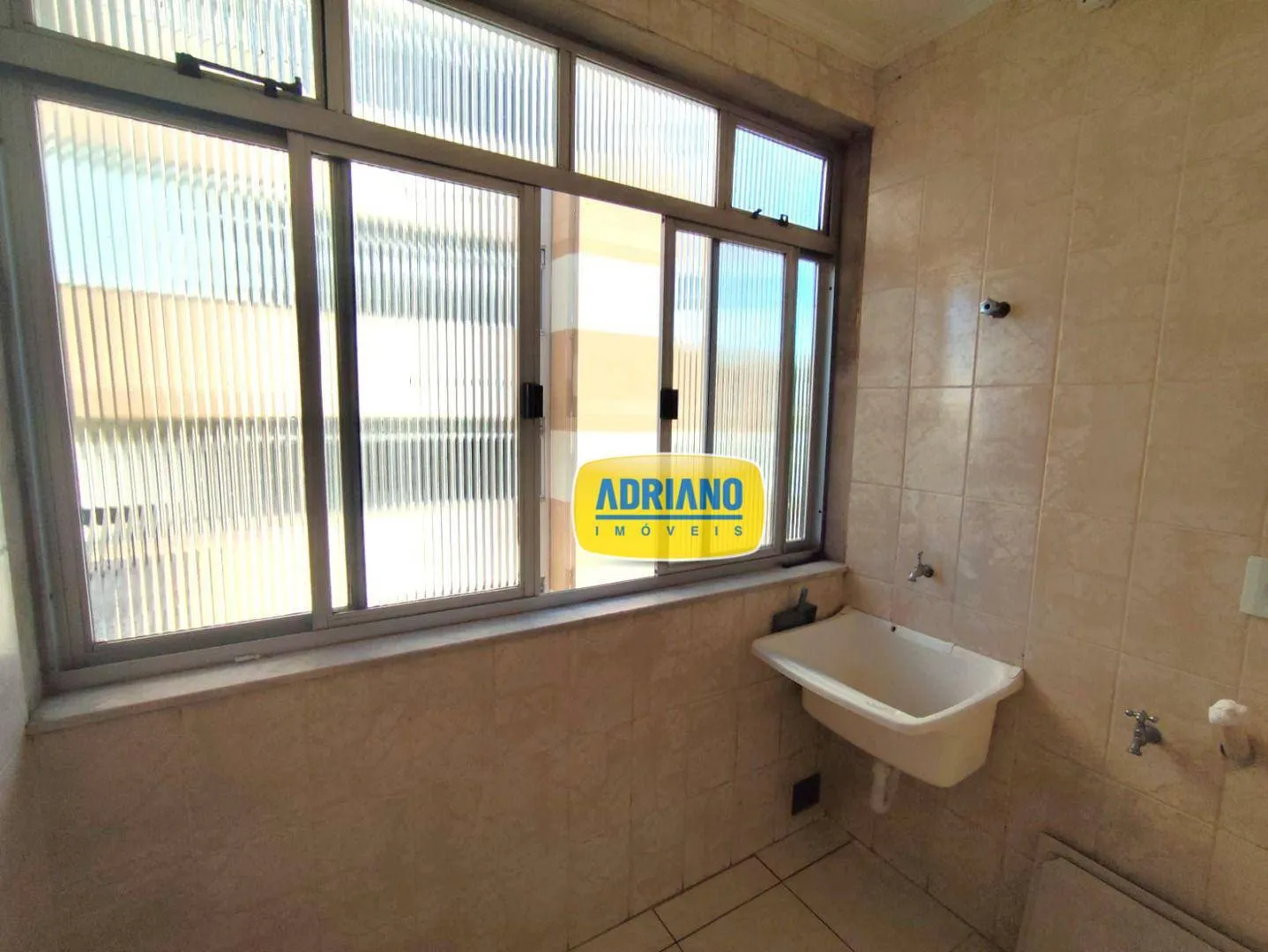Apartment with 3 bedrooms, balcony and 75 m² — photo 4