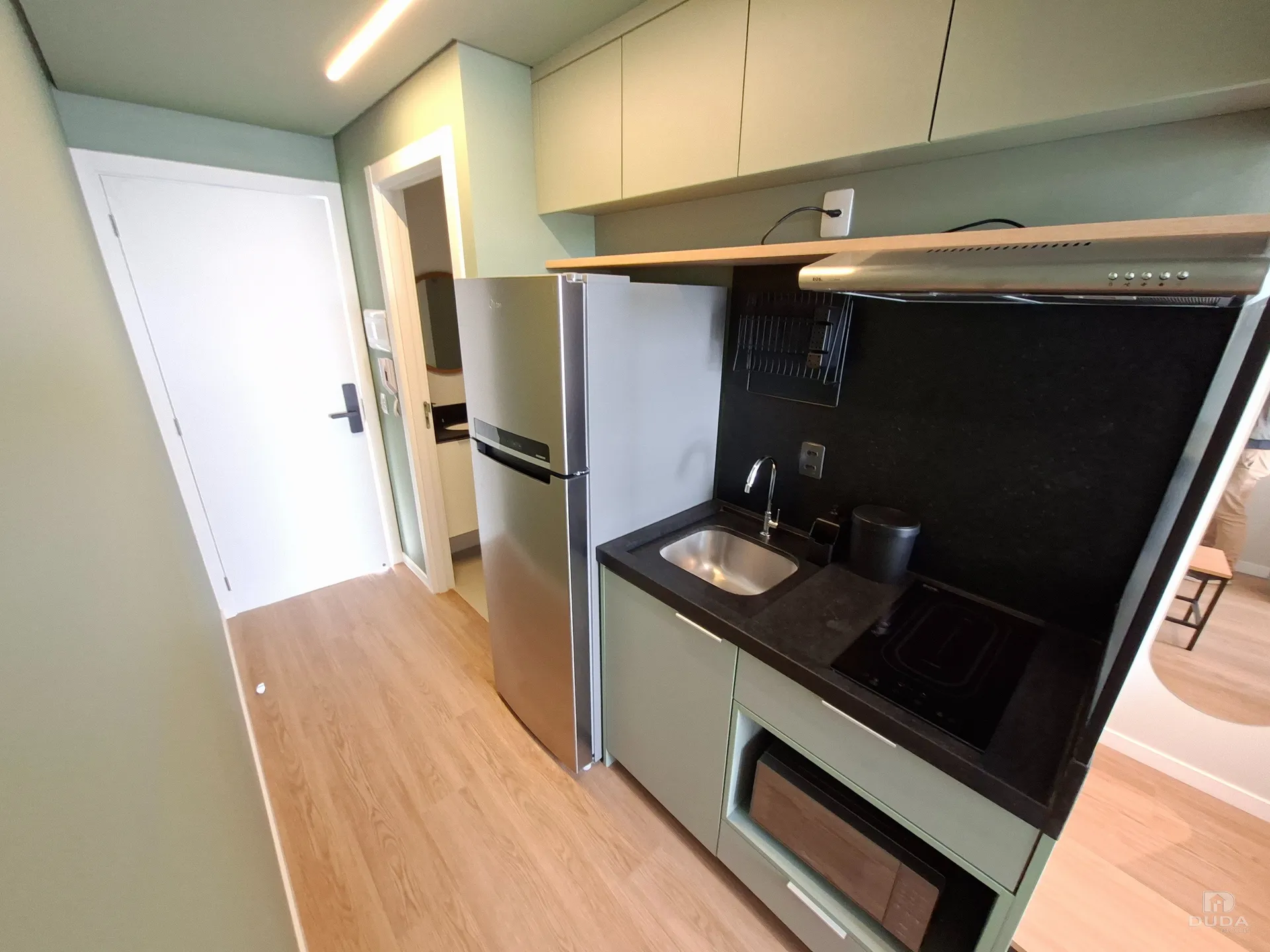 Studio mobiliado de 21 m² no 3º andar, sem vaga — photo 3