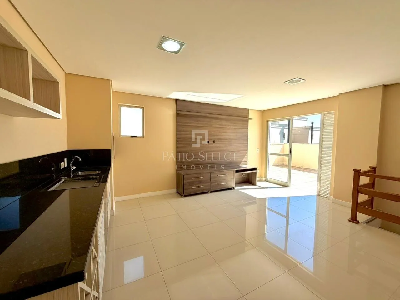 3-bedroom apartment with a washing machine in Curitiba — photo 38