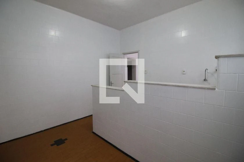 3-bedroom house with a washing machine — photo 10