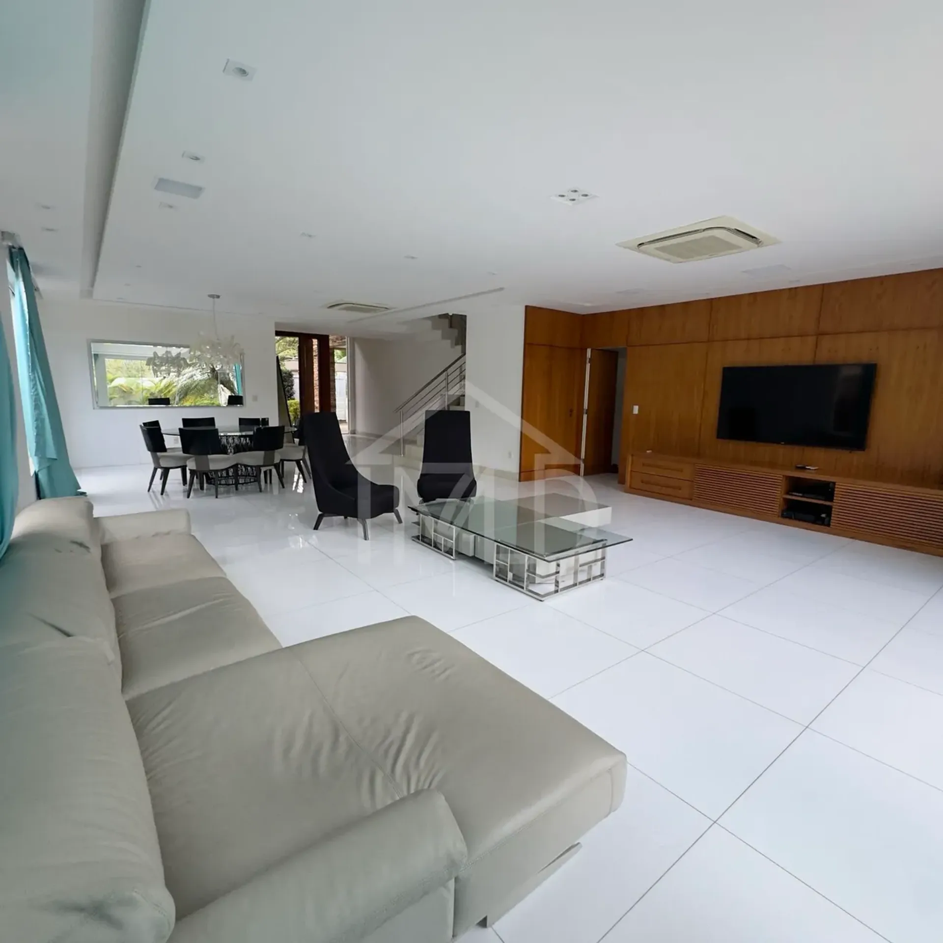 Furnished house with 5 en-suite bedrooms and pool — photo 34