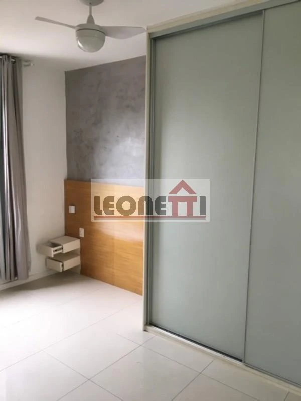 2-bedroom apartment with suite and 1 parking space — photo 4