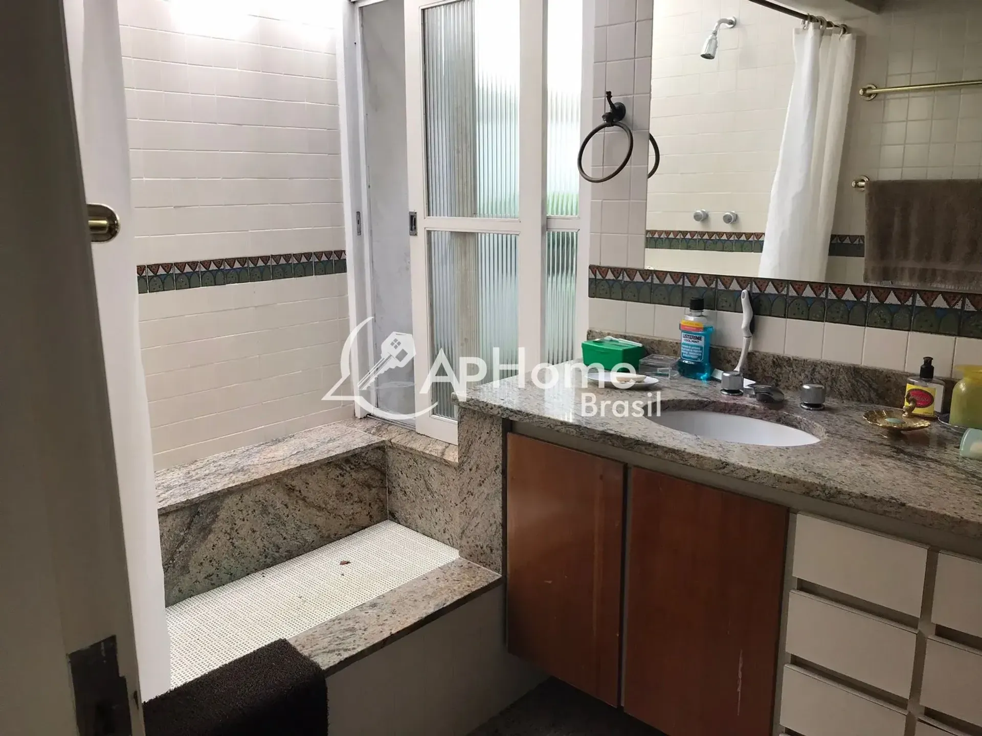 Casa de 4 quartos com banheira, Alto da Boa Vista — photo 9