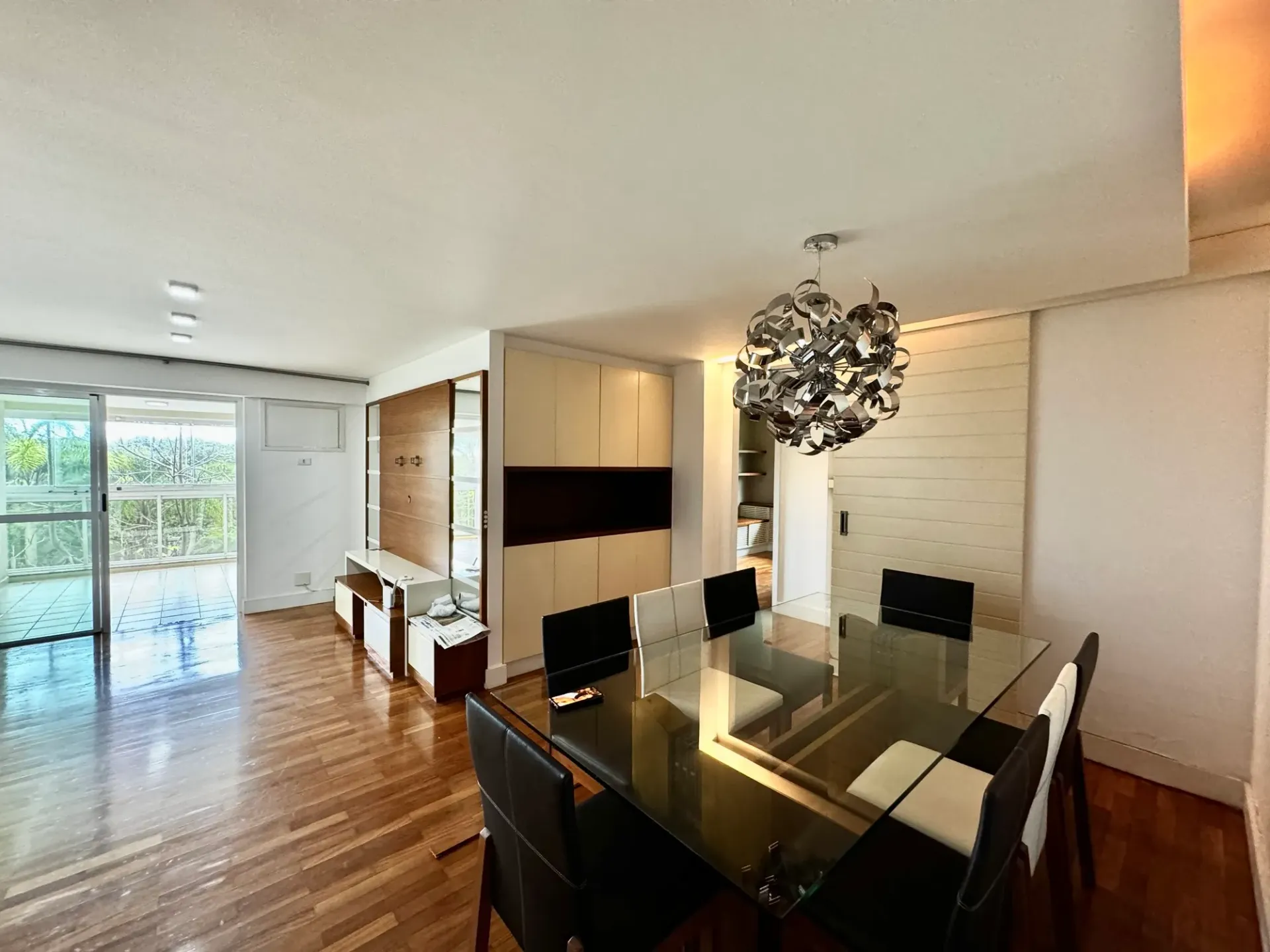 Квартира 127 м² з пральною машиною та заскленим балконом — photo 17