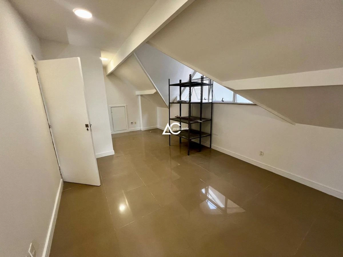 Casa de aluguel com 4 suítes e 270 m² — photo 39