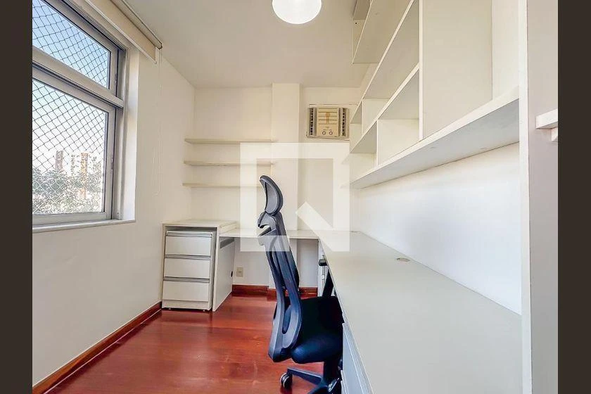 Furnished apartment with 2 bedrooms and 80 m² — photo 30